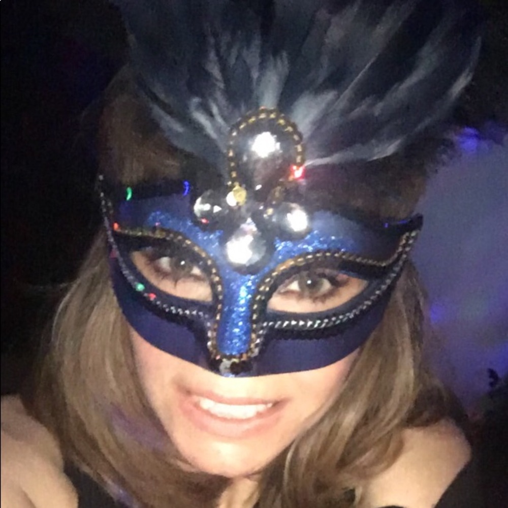 Meet your Posher, Patricia